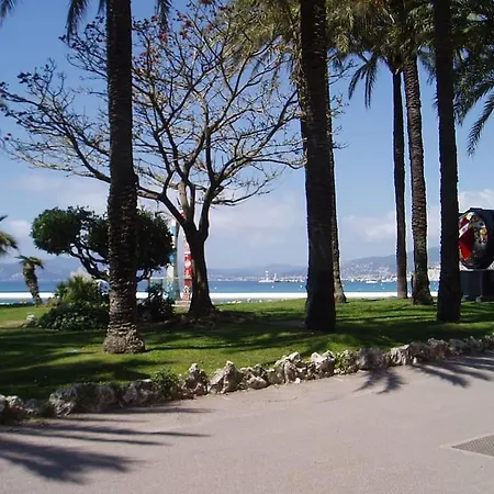 Apartment 80m2 Dans Parc Classe, Piscine, Calme, 5mn De Cannes Le Cannet