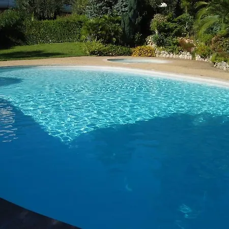 80m2 Dans Parc Classe, Piscine, Calme, 5mn De Cannes Le Cannet