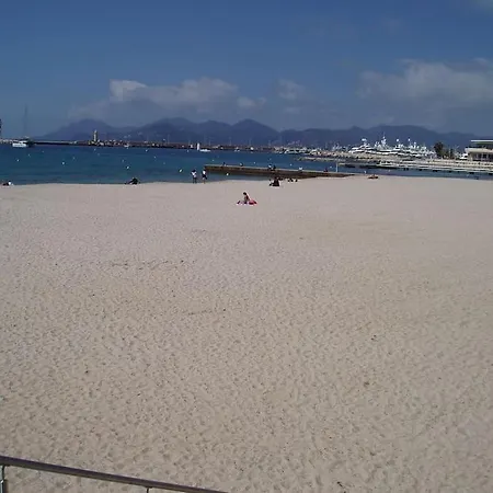 Apartment 80m2 Dans Parc Classe, Piscine, Calme, 5mn De Cannes Le Cannet