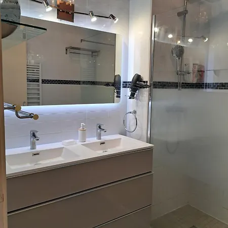 80m2 Dans Parc Classe, Piscine, Calme, 5mn De Cannes Apartment *