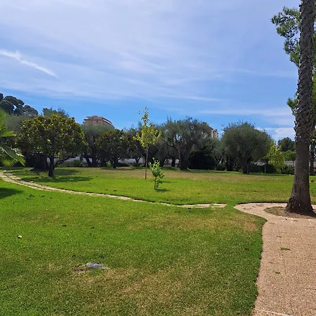 80m2 Dans Parc Classe, Piscine, Calme, 5mn De Cannes